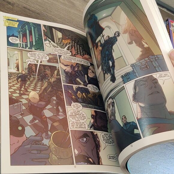 DC Comics Superman Shazam First Thunder graphic novel - Picture 4 of 4